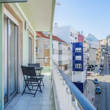 Akicity Graca Alure Lisboa