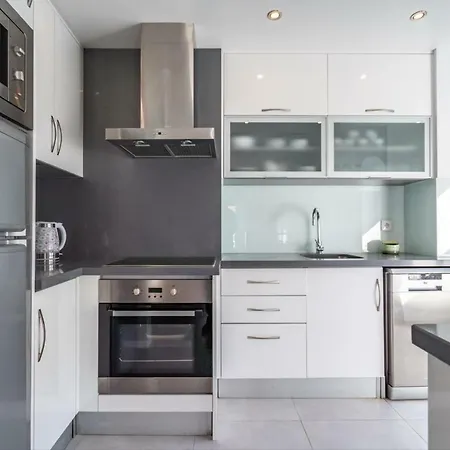 Akicity Graca Alure Lizbona