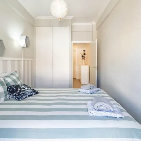 Apartment Akicity Graca Alure Lisbon